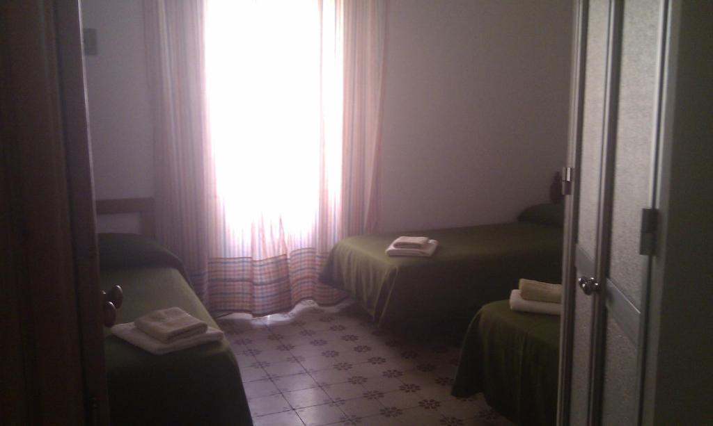 Hostal Union Campana Seville Bilik gambar